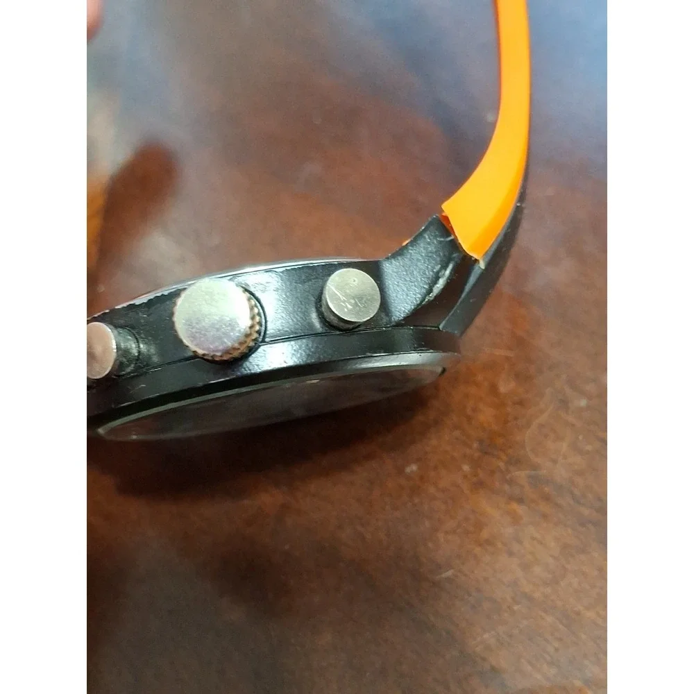 Charles Raymond Mens 48mm Orange & Black Silicone Fashion Sports Watch. Pre-worn